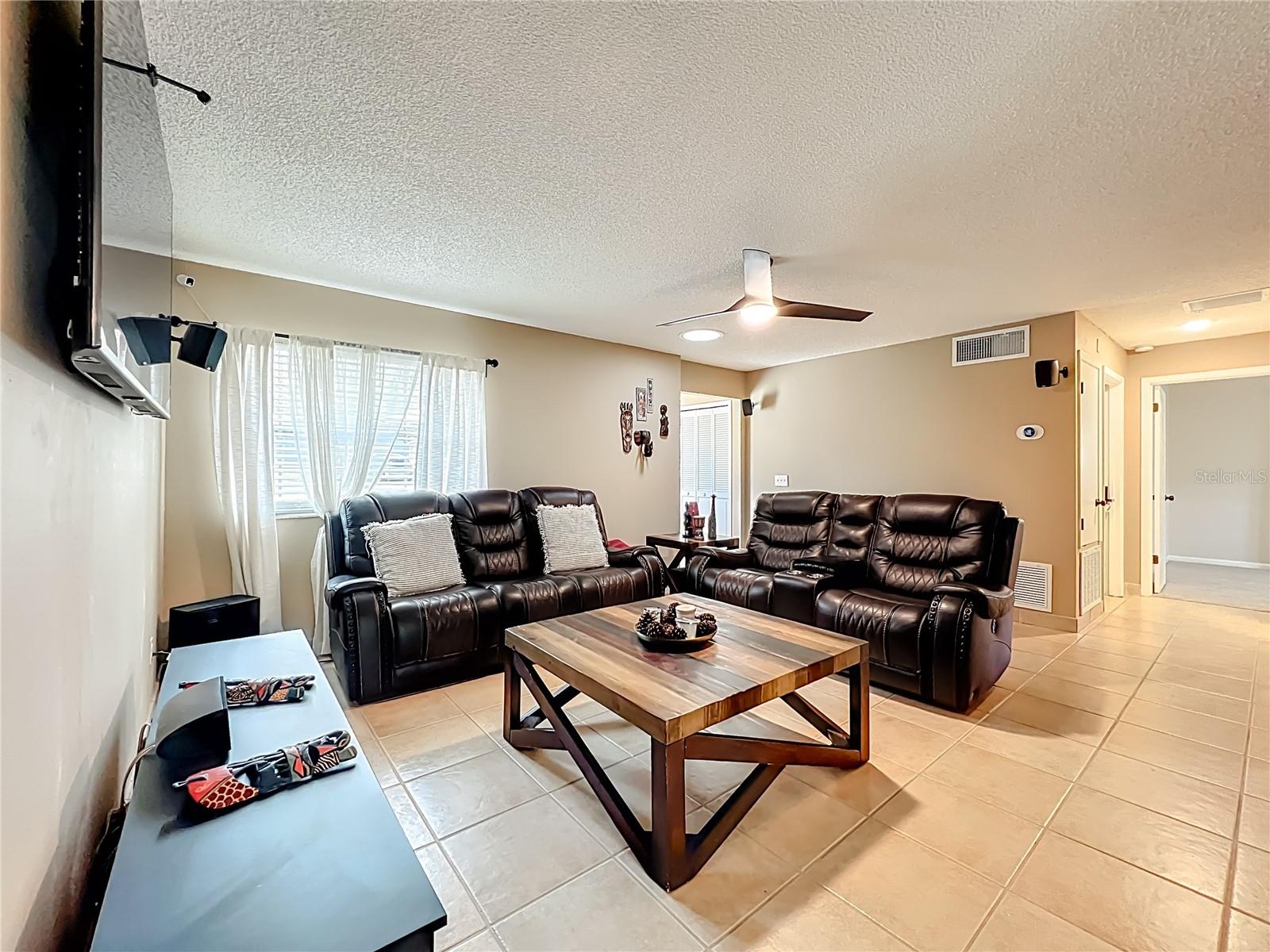 Image 8 of 39 For 1508 Meadowlark Street