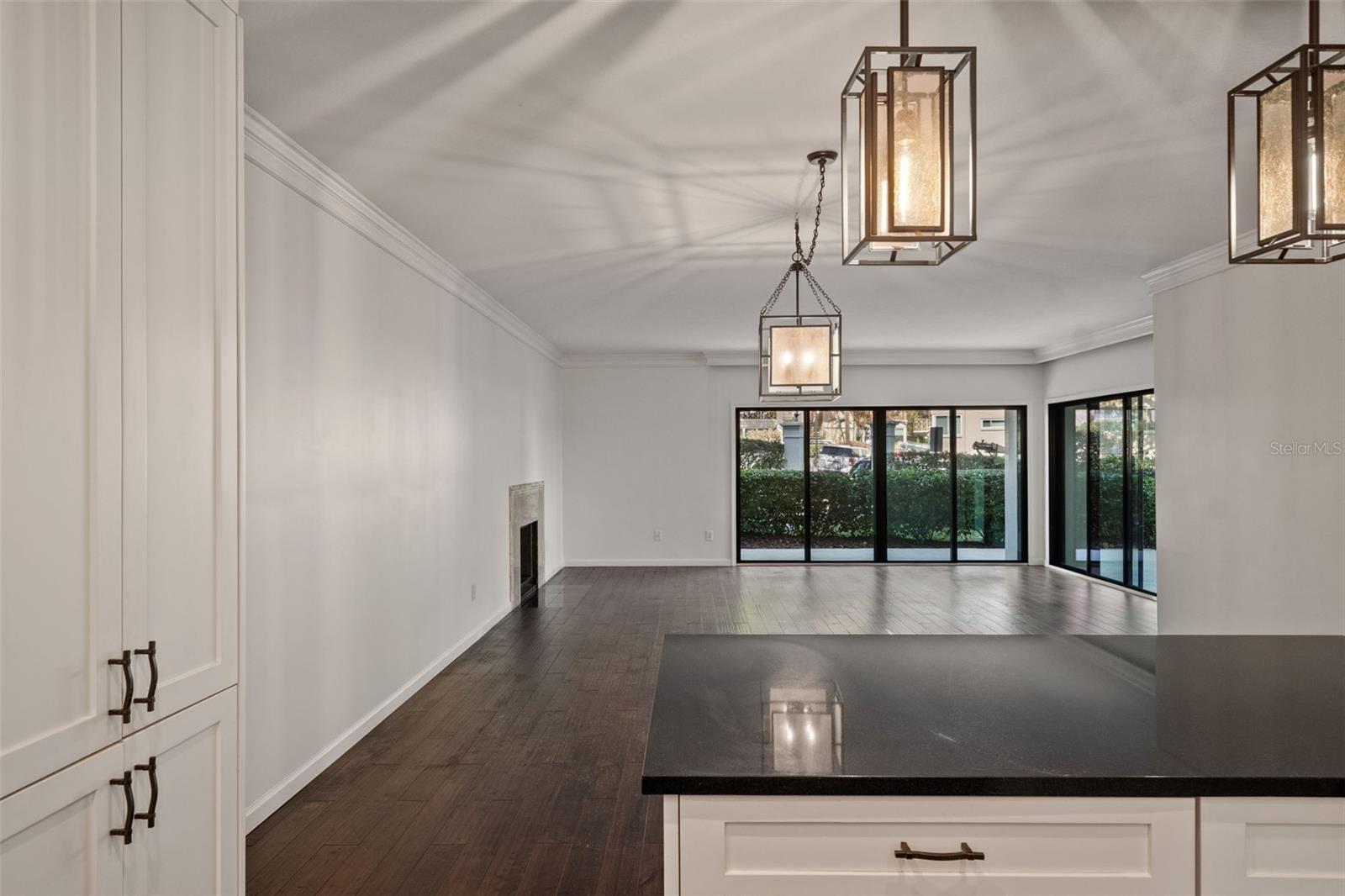 Image 14 of 55 For 106 Interlachen Avenue 118