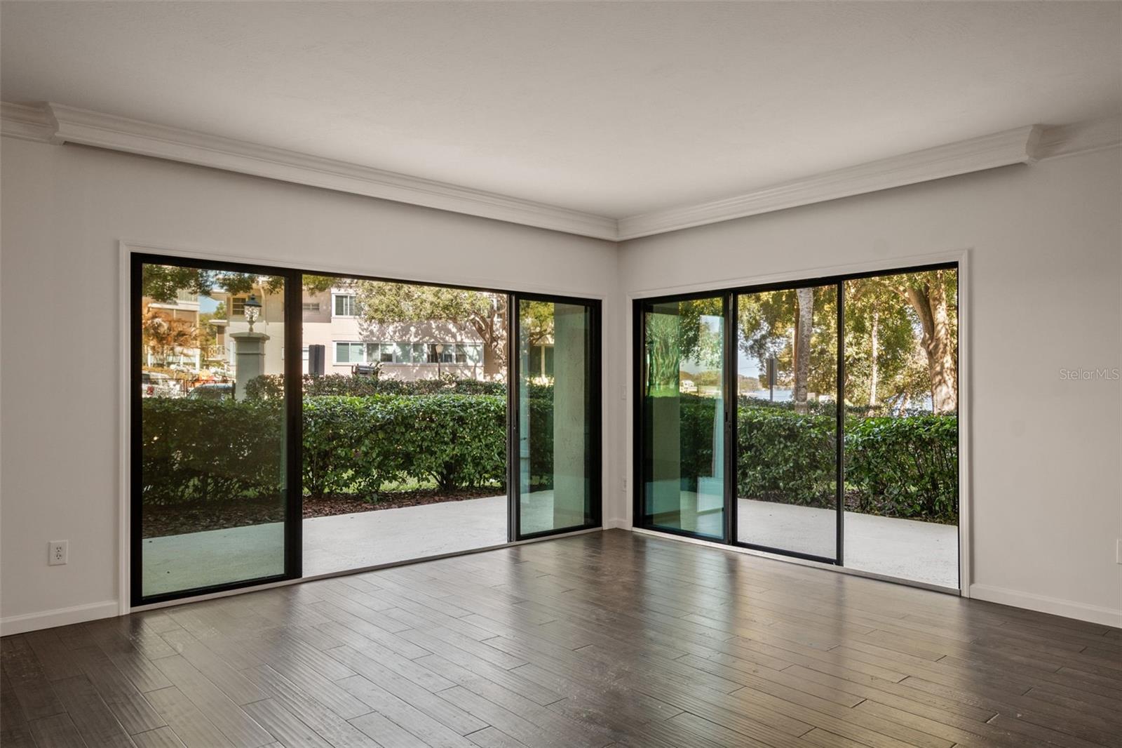 Image 19 of 55 For 106 Interlachen Avenue 118