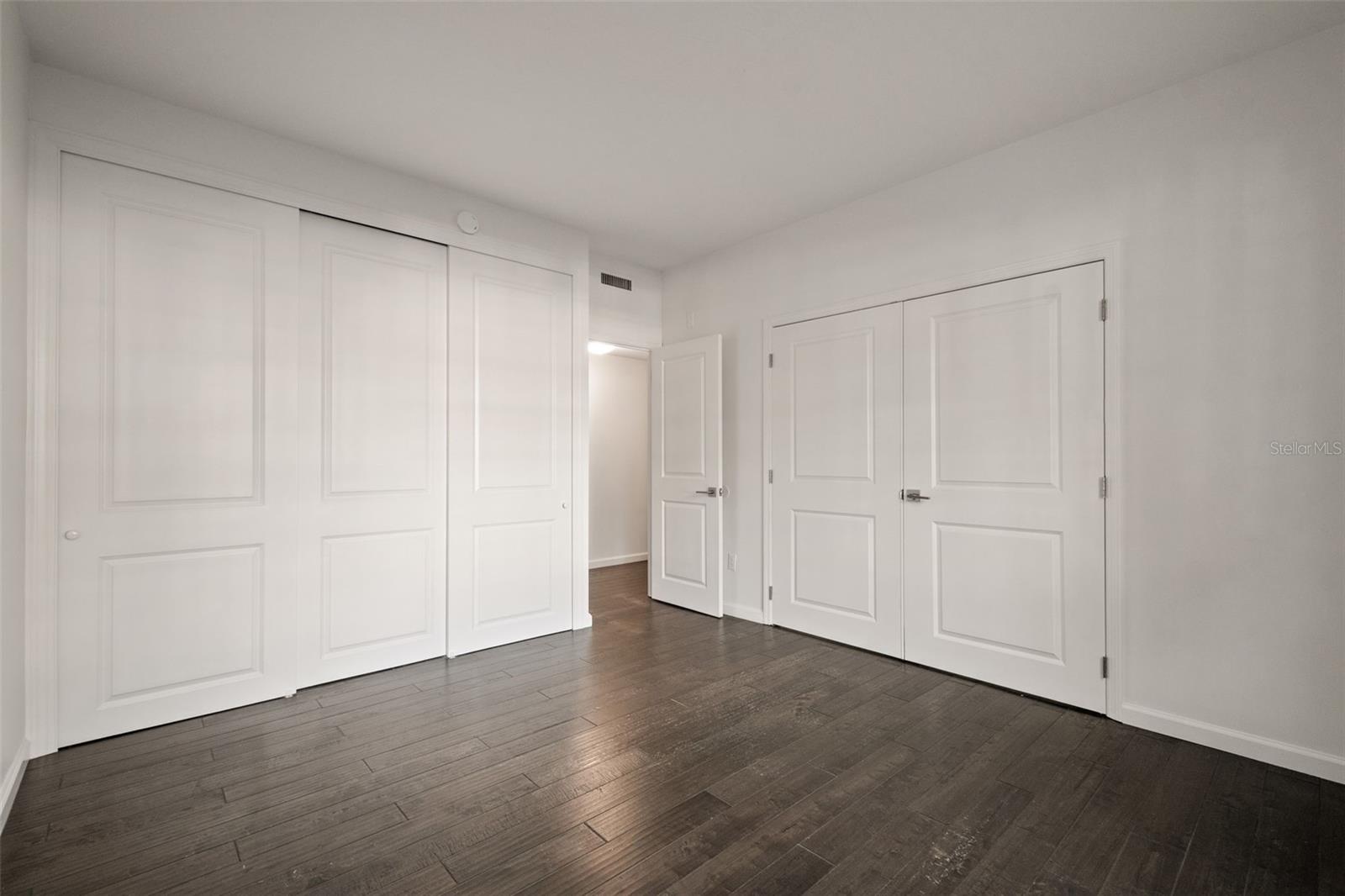 Image 34 of 55 For 106 Interlachen Avenue 118