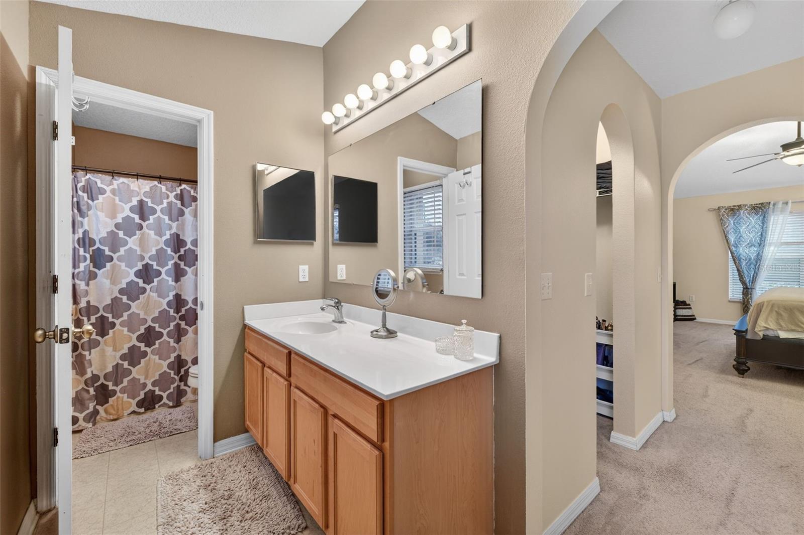 Image 18 of 35 For 871 Courtland Boulevard