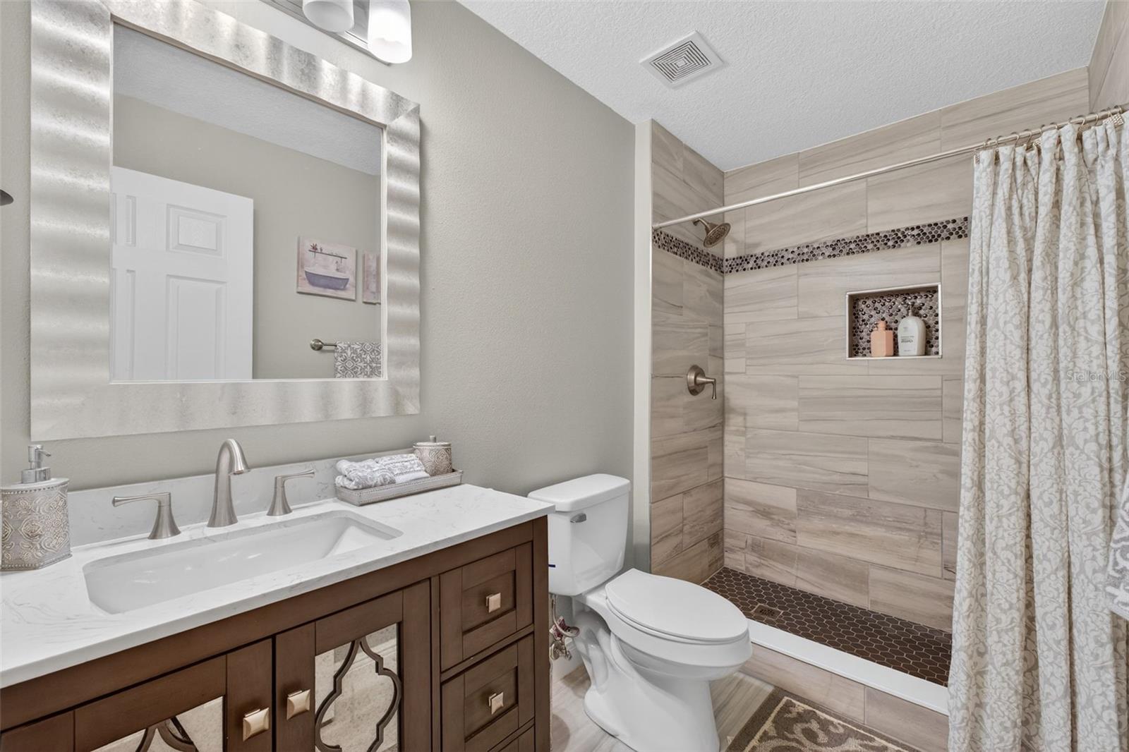 Image 25 of 35 For 871 Courtland Boulevard