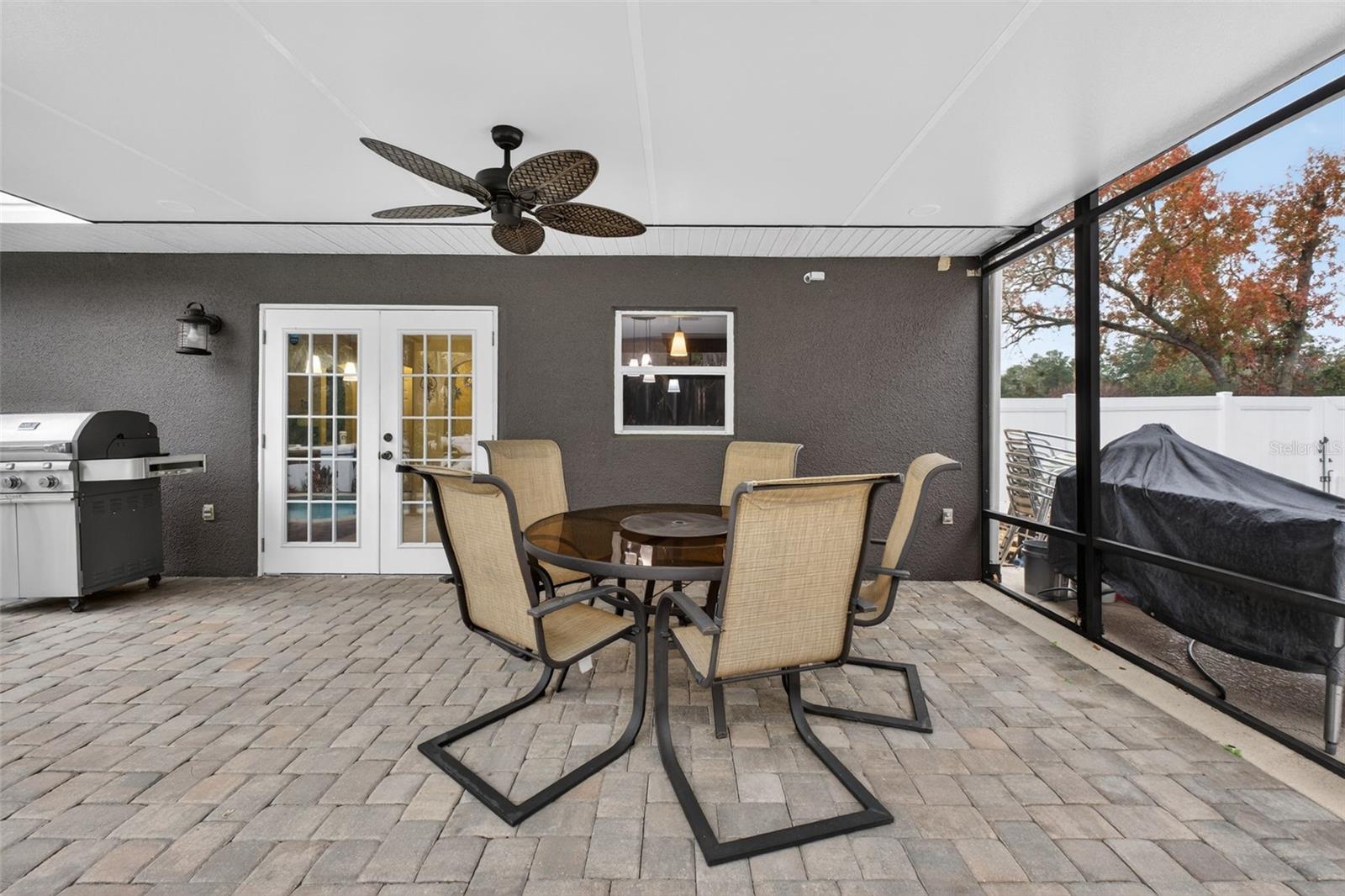 Image 26 of 35 For 871 Courtland Boulevard