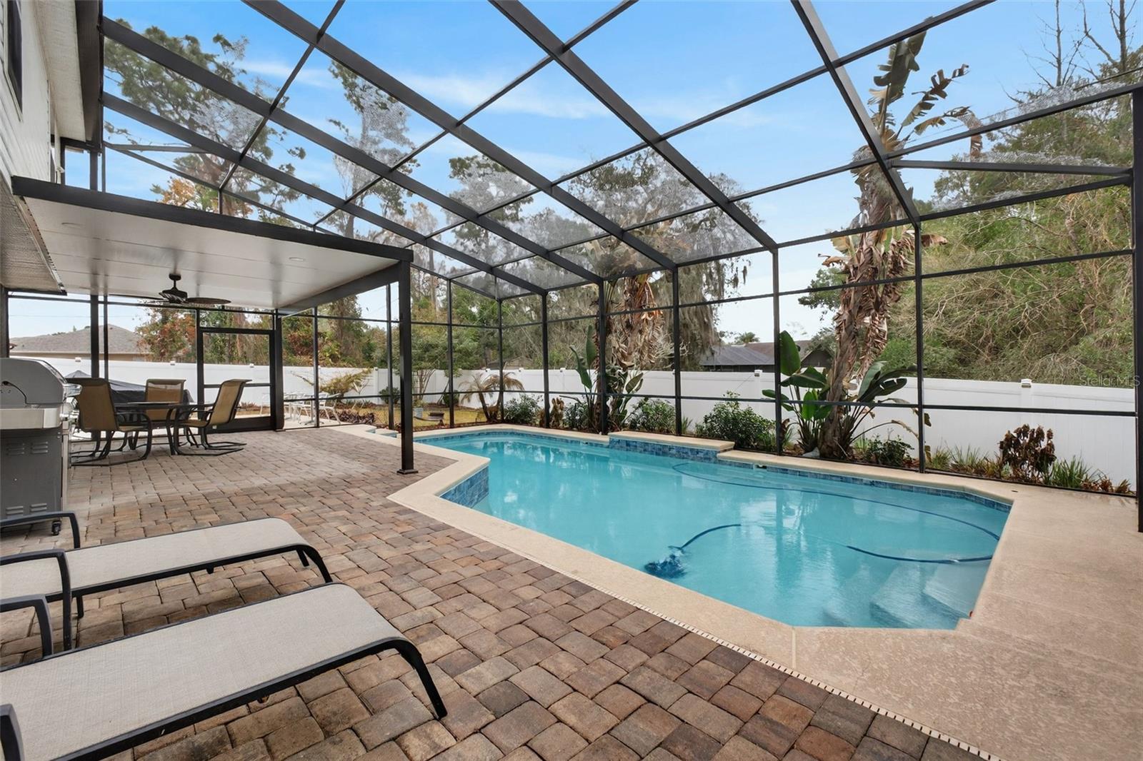 Image 31 of 35 For 871 Courtland Boulevard