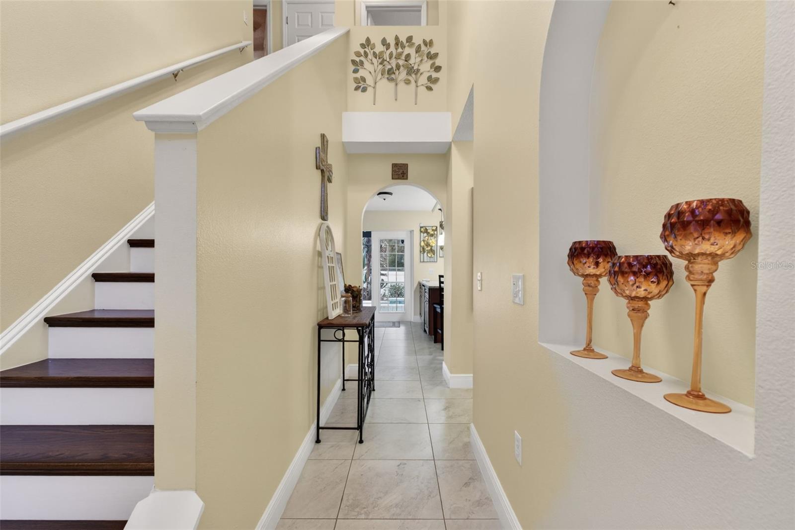 Image 4 of 35 For 871 Courtland Boulevard