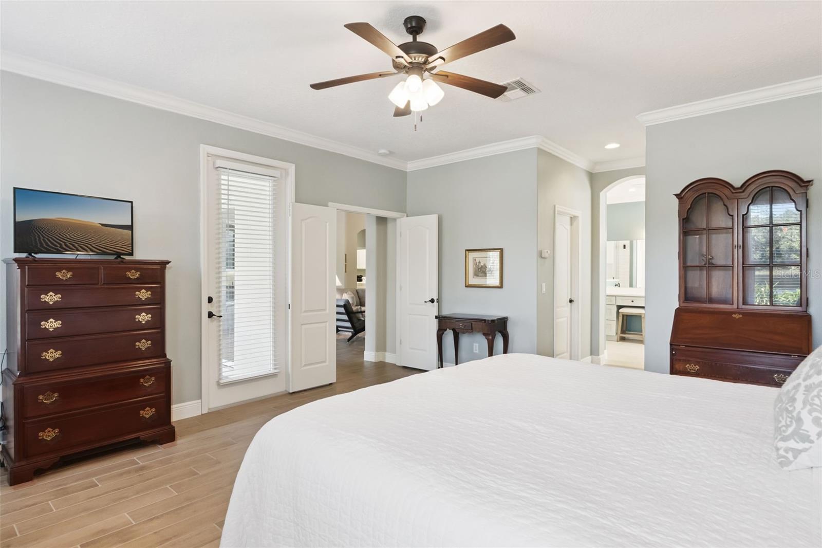 Image 21 of 48 For 3352 Beazer Drive