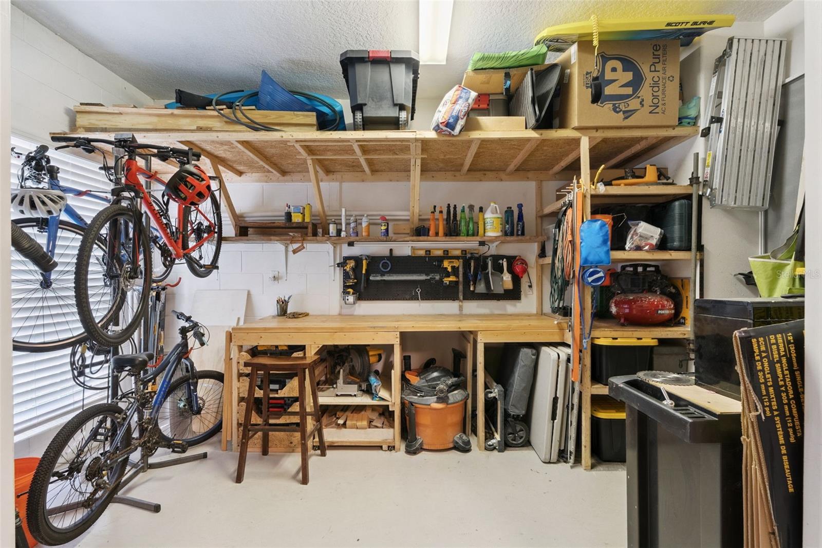 Image 33 of 48 For 3352 Beazer Drive