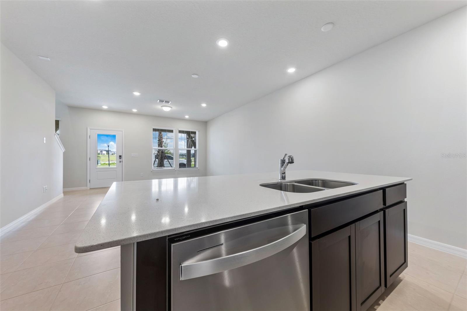 Image 12 of 32 For 6340 Tabebuia Parkway