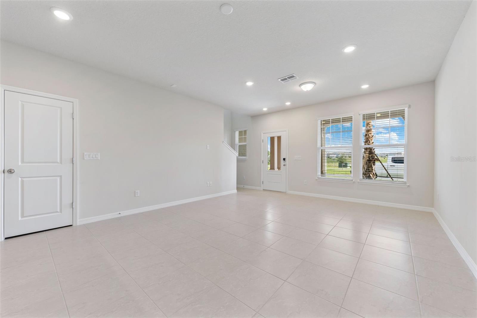 Image 17 of 32 For 6340 Tabebuia Parkway