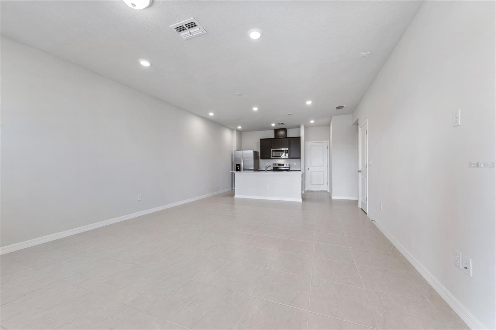 Image 19 of 32 For 6340 Tabebuia Parkway