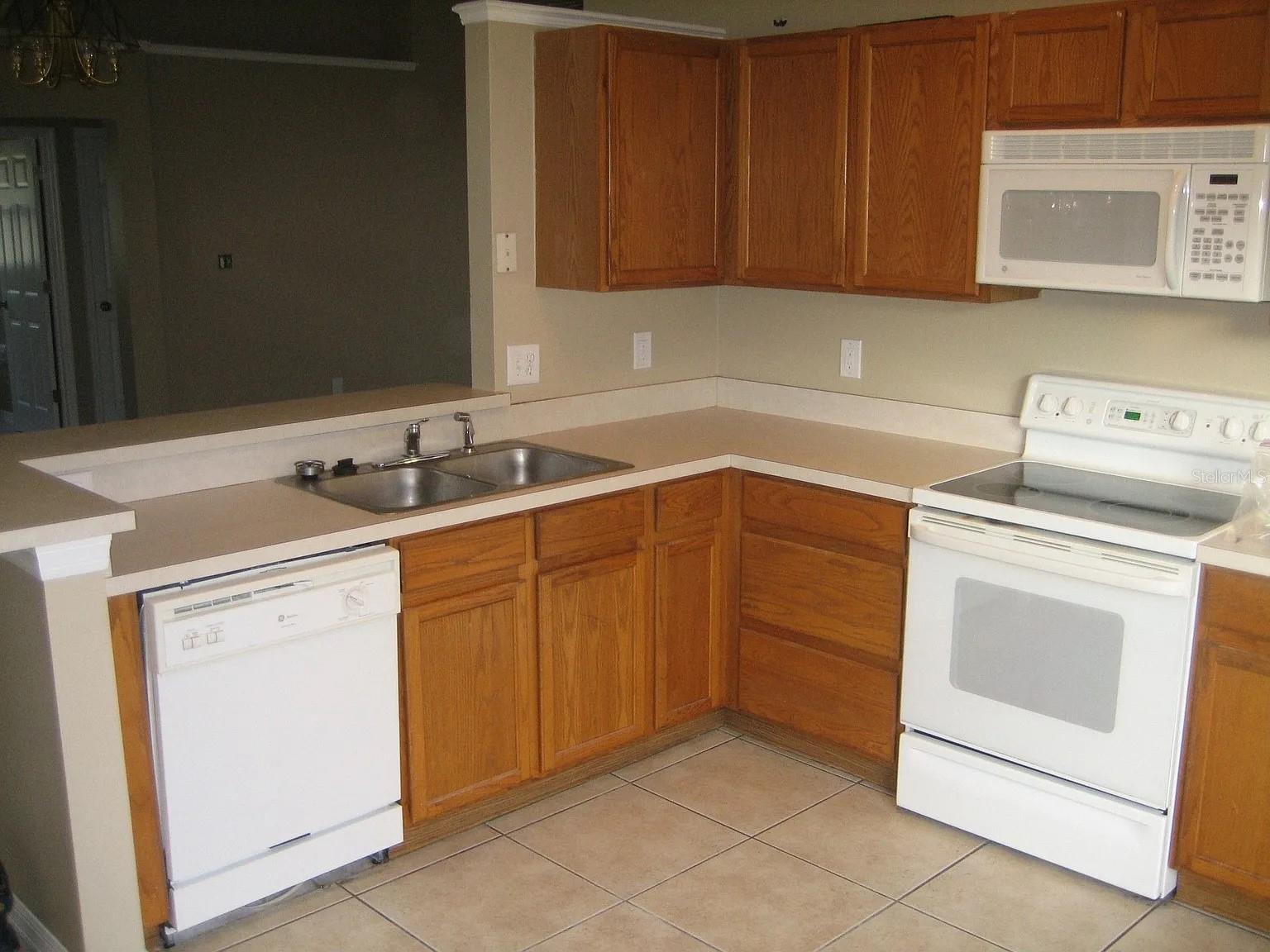 Image 5 of 15 For 4937 Cedarstone Lane