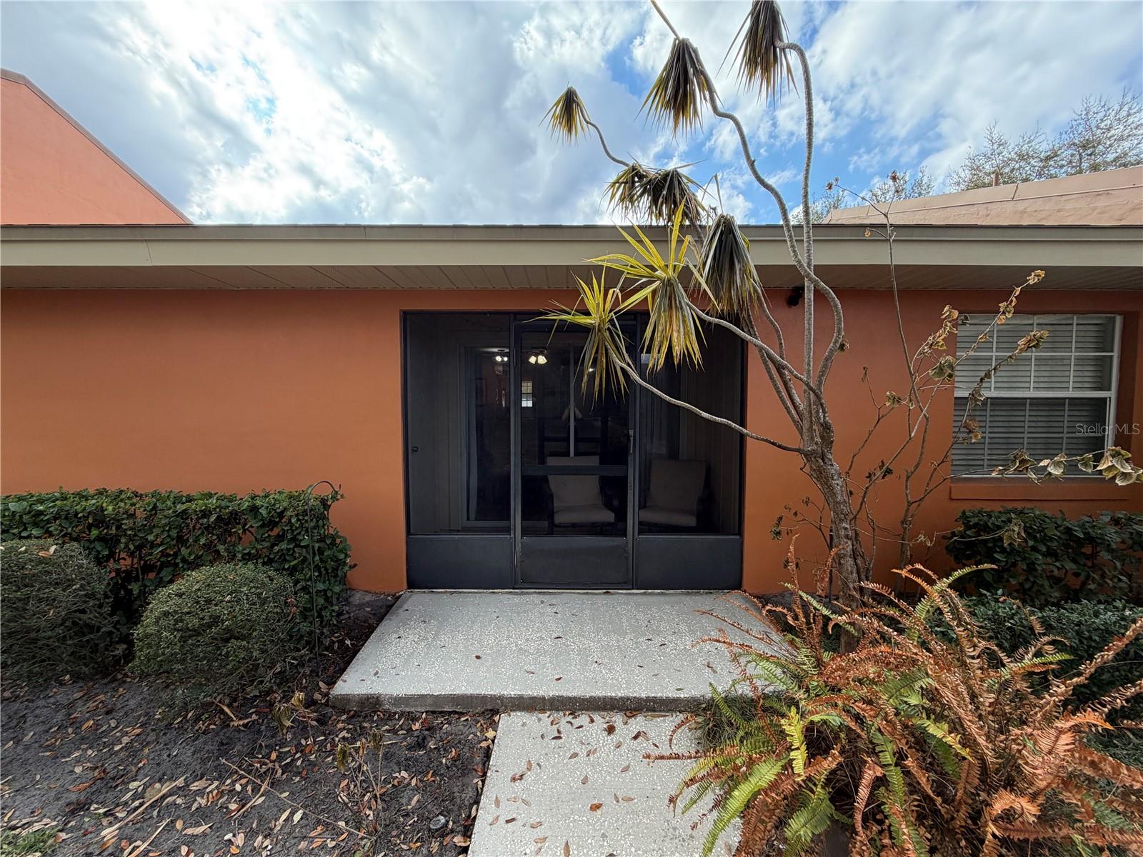 Image 27 of 31 For 4790 Tangerine Avenue 4790