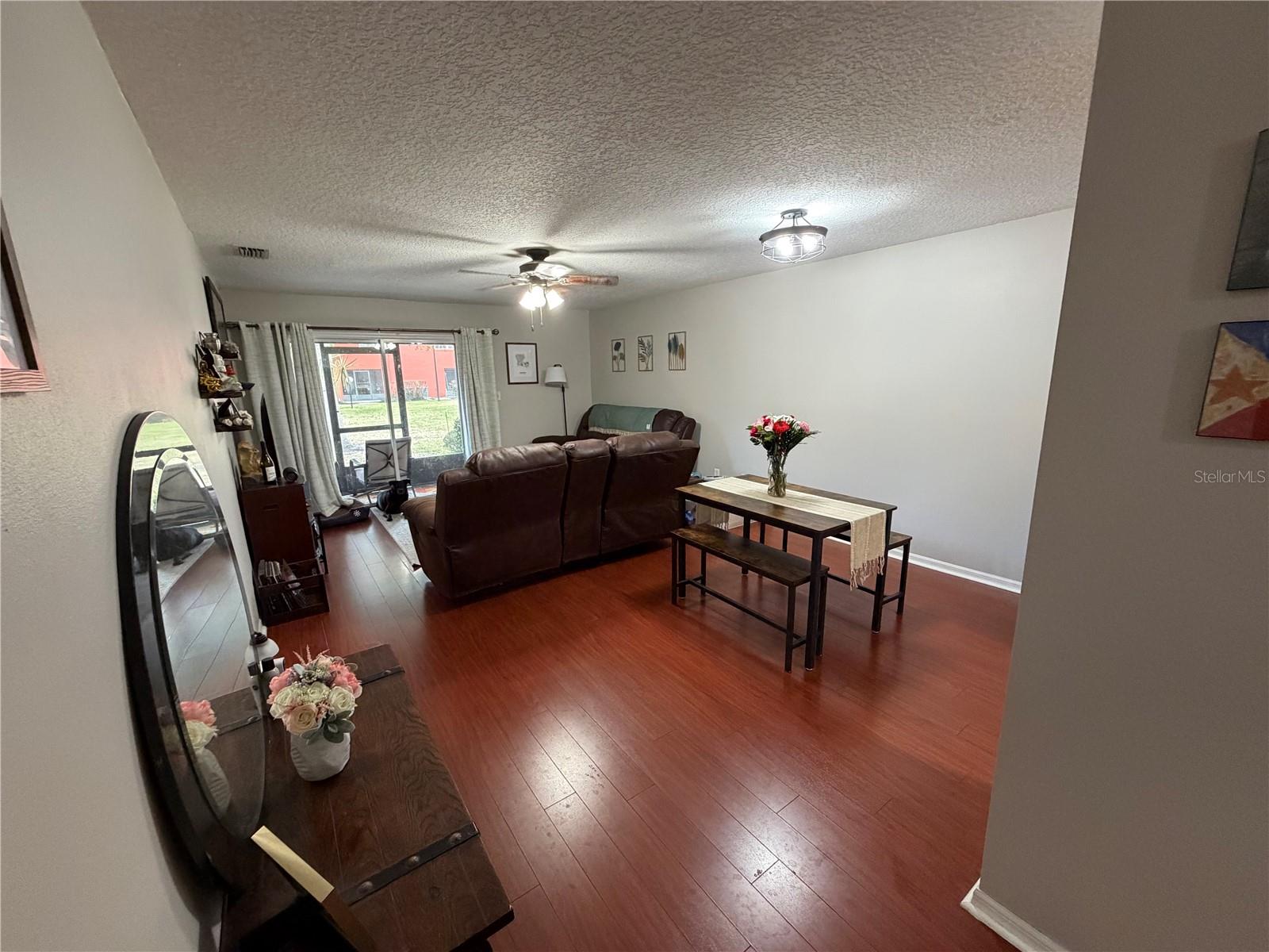 Image 8 of 31 For 4790 Tangerine Avenue 4790