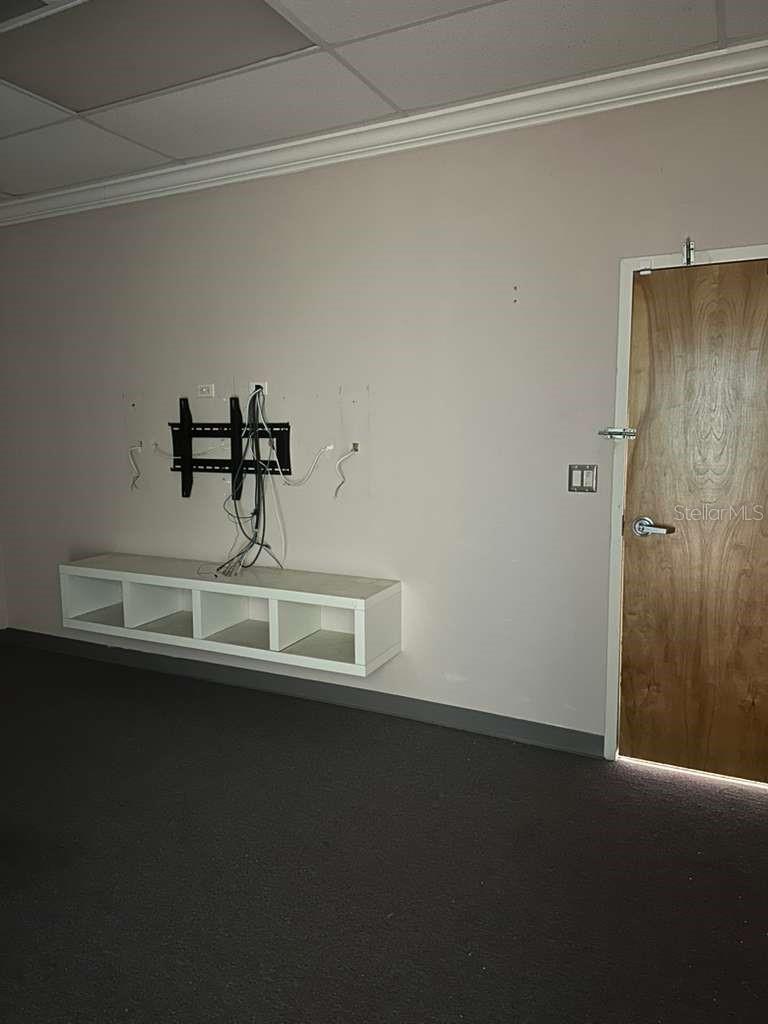 Image 3 of 4 For 1574 Tropic Park Drive