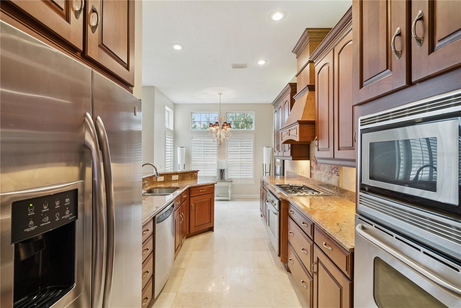 Image 13 of 54 For 1258 Glencrest Drive