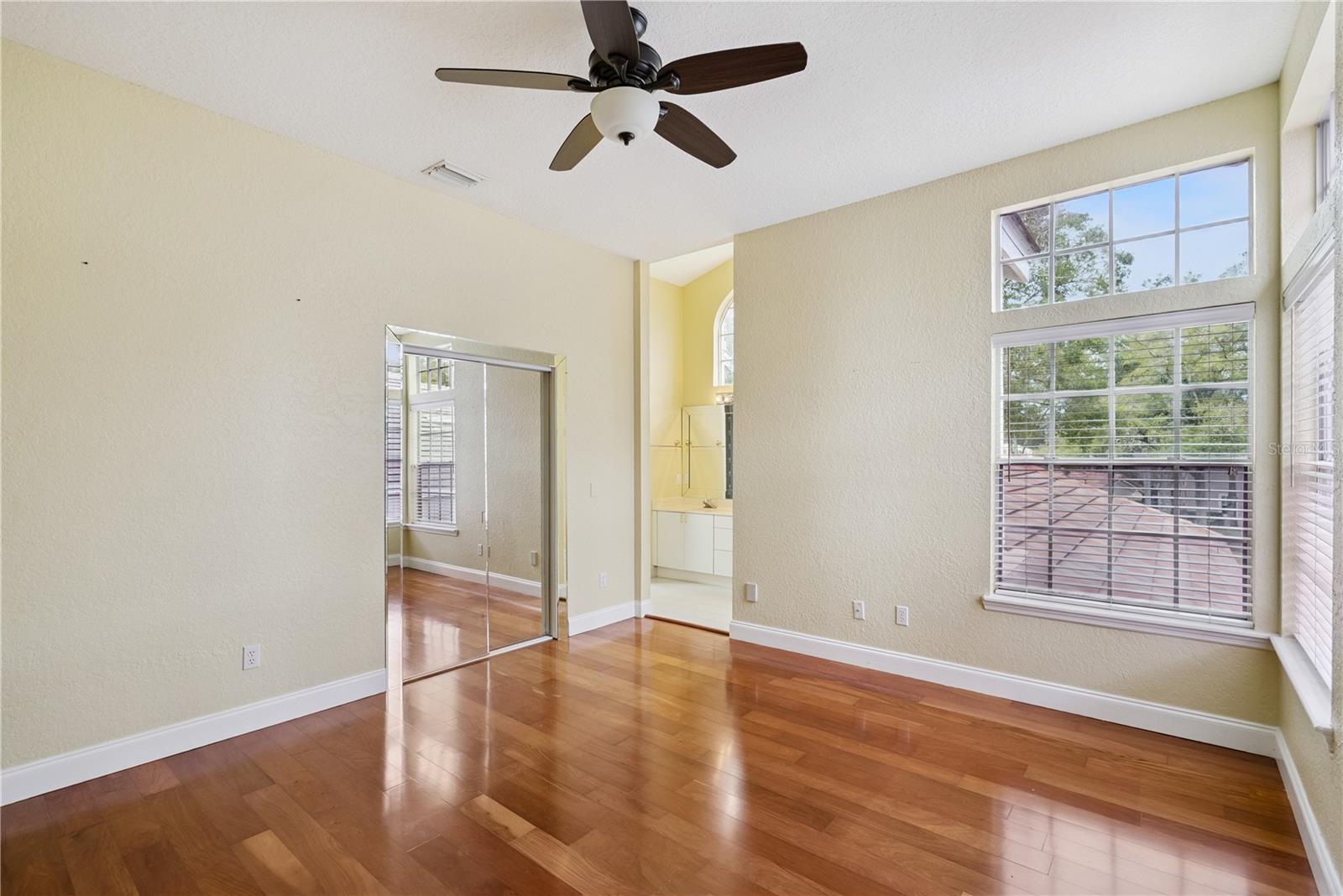 Image 22 of 54 For 1258 Glencrest Drive