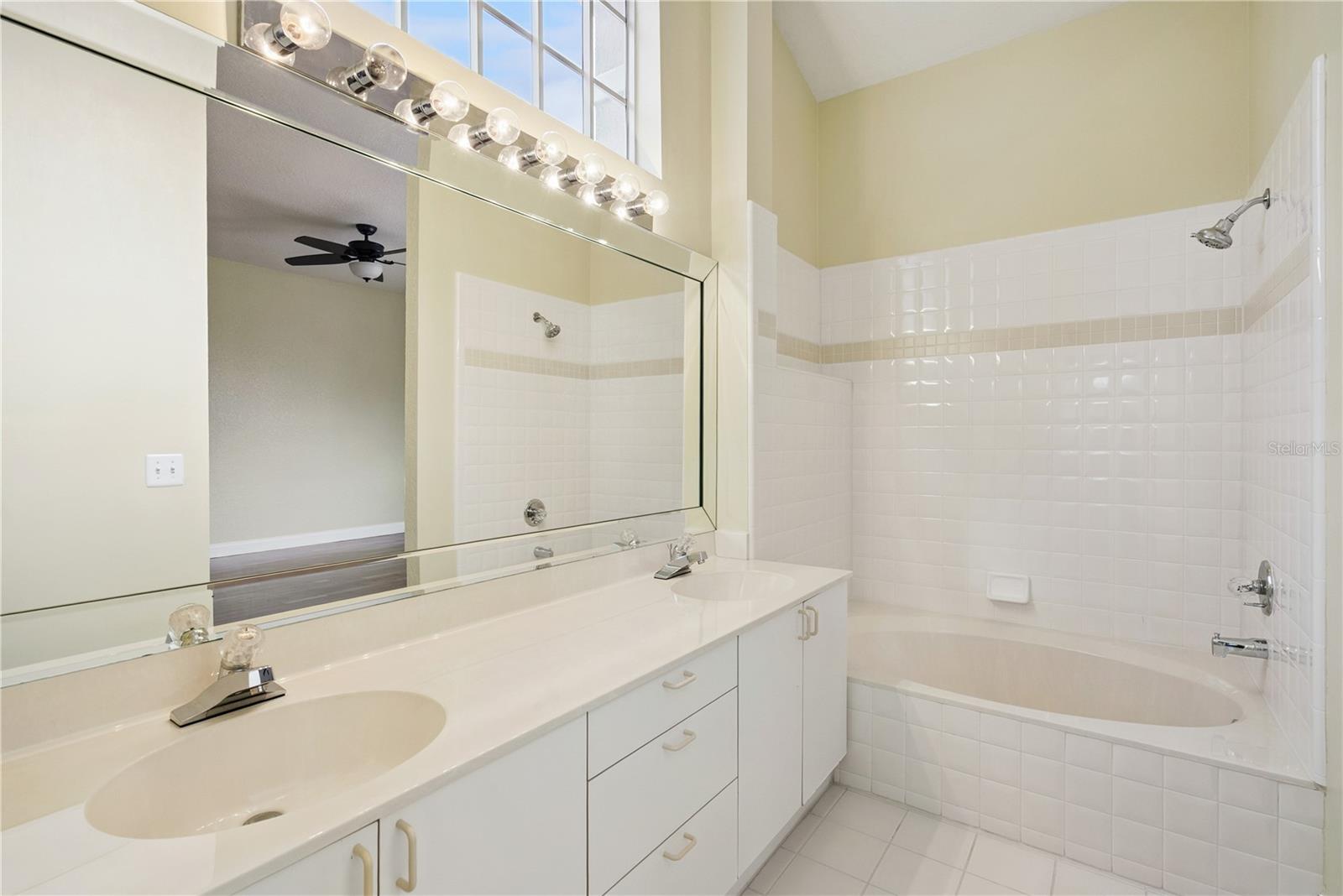 Image 24 of 54 For 1258 Glencrest Drive