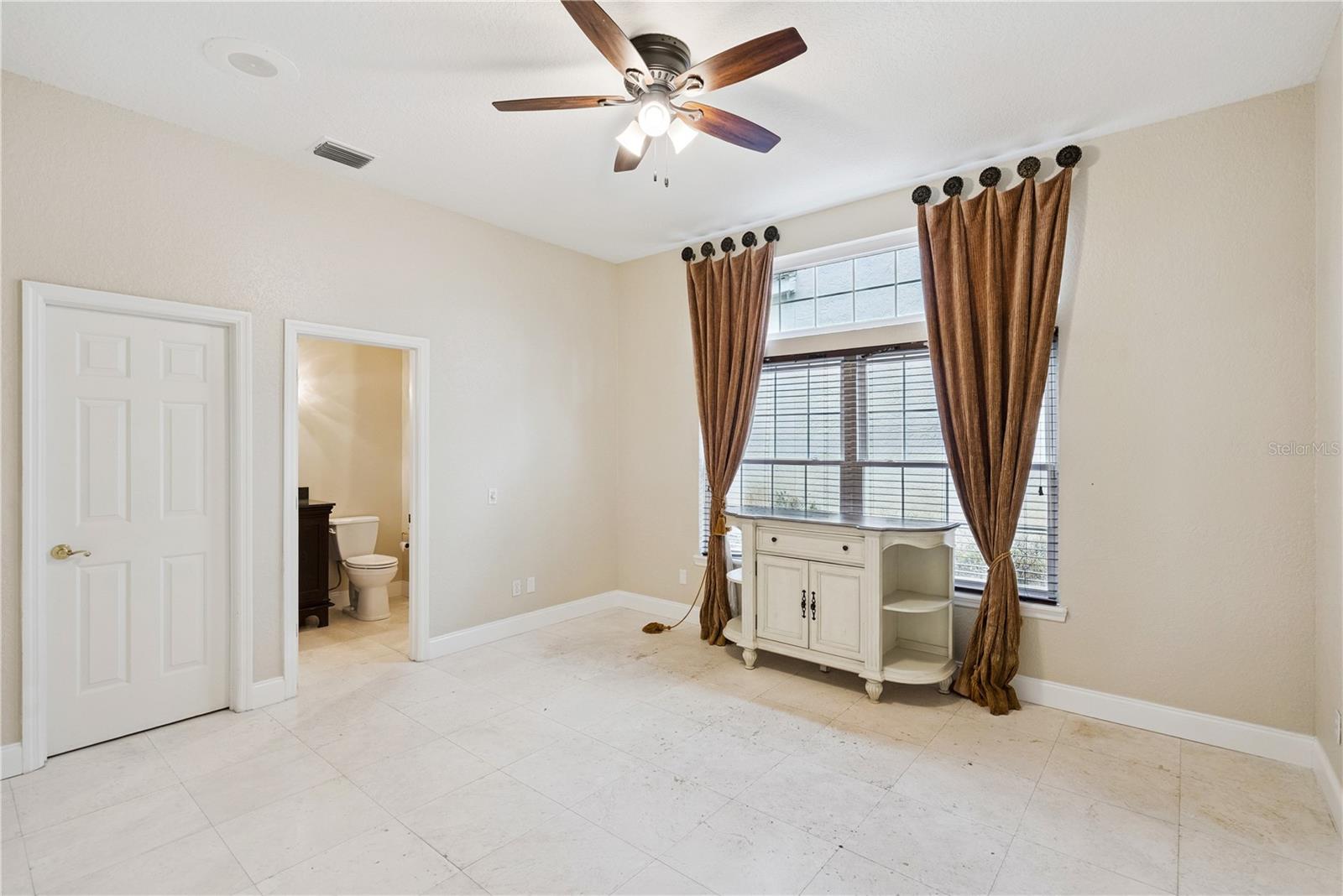 Image 25 of 54 For 1258 Glencrest Drive