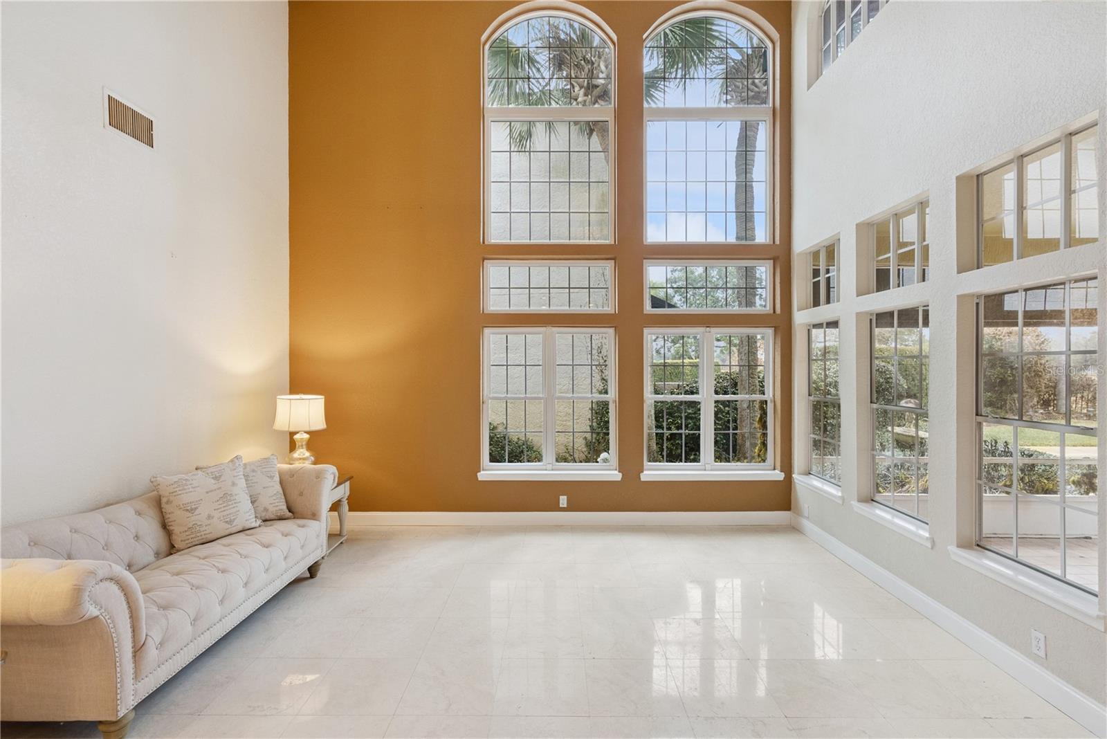 Image 5 of 54 For 1258 Glencrest Drive