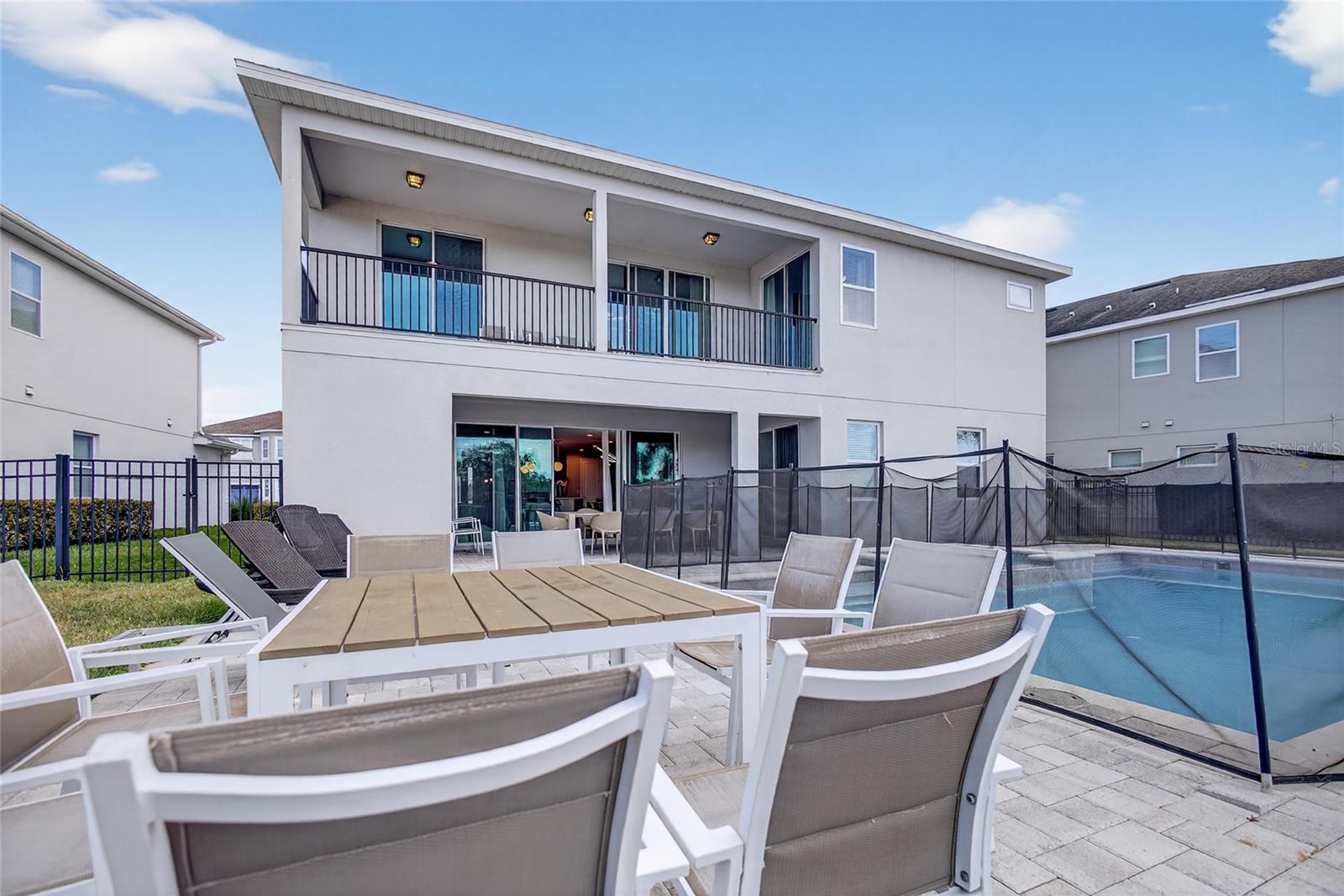 Image 13 of 98 For 7666 Fairfax Drive