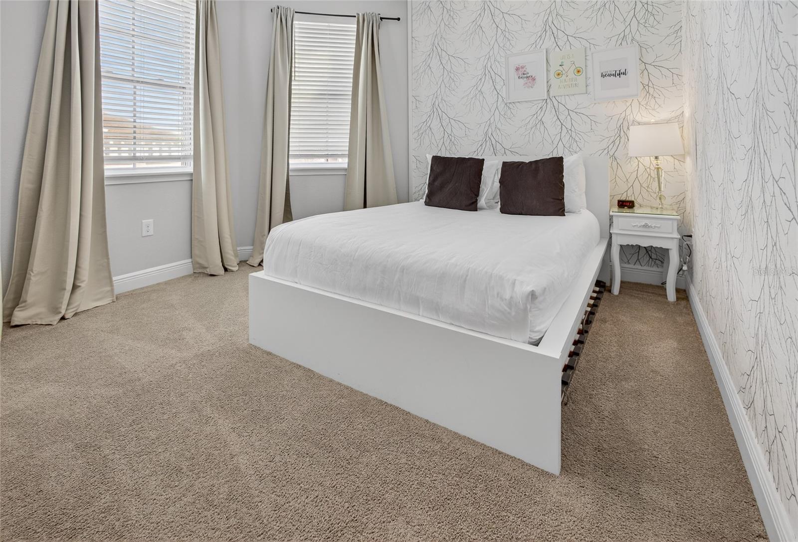 Image 24 of 98 For 7666 Fairfax Drive