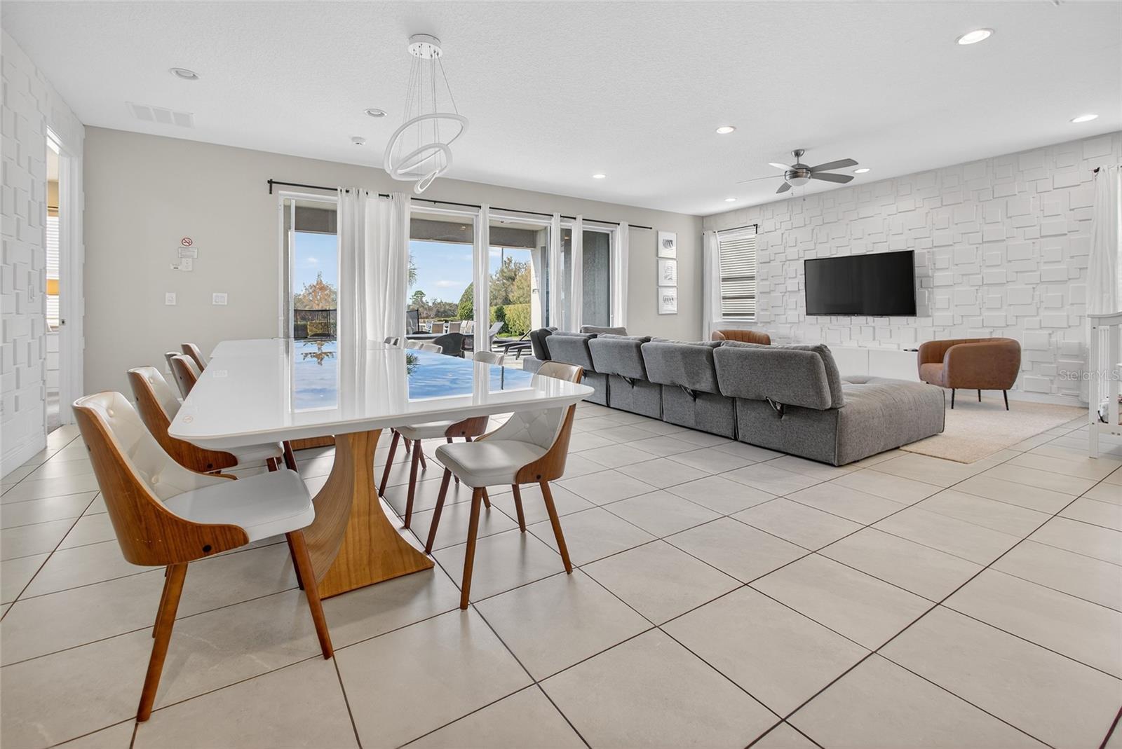 Image 77 of 98 For 7666 Fairfax Drive