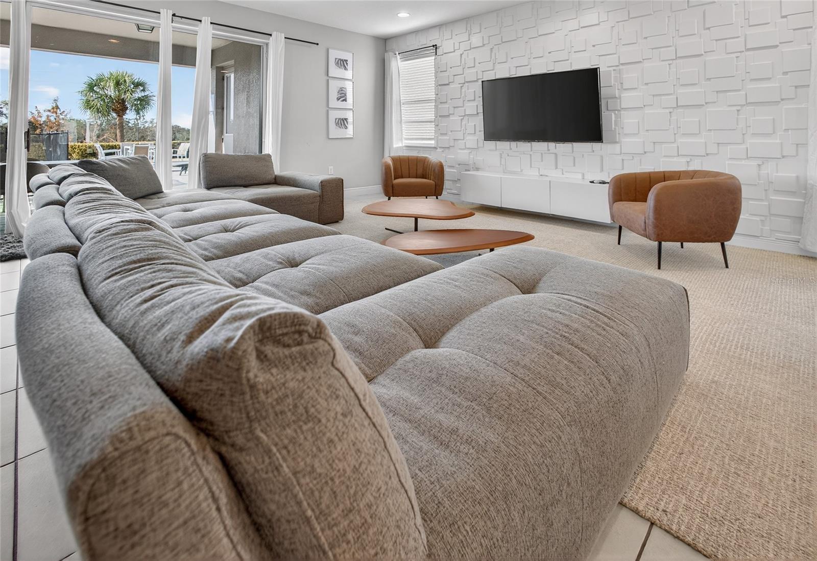 Image 79 of 98 For 7666 Fairfax Drive