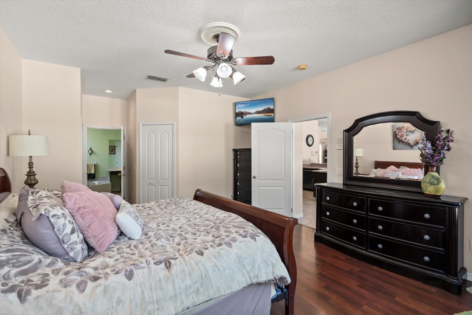 Image 15 of 52 For 10743 Sunrise Terrace Drive