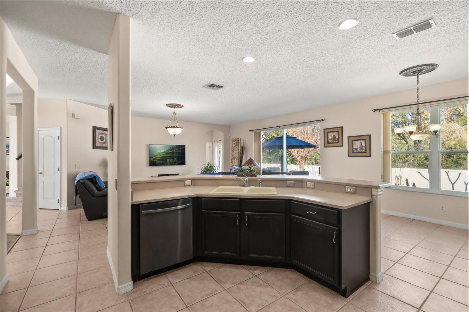 Image 5 of 52 For 10743 Sunrise Terrace Drive