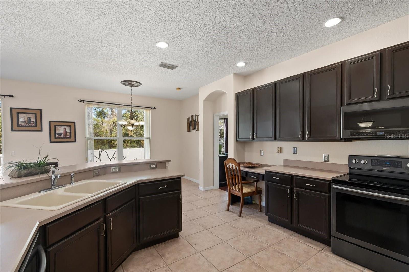 Image 6 of 52 For 10743 Sunrise Terrace Drive