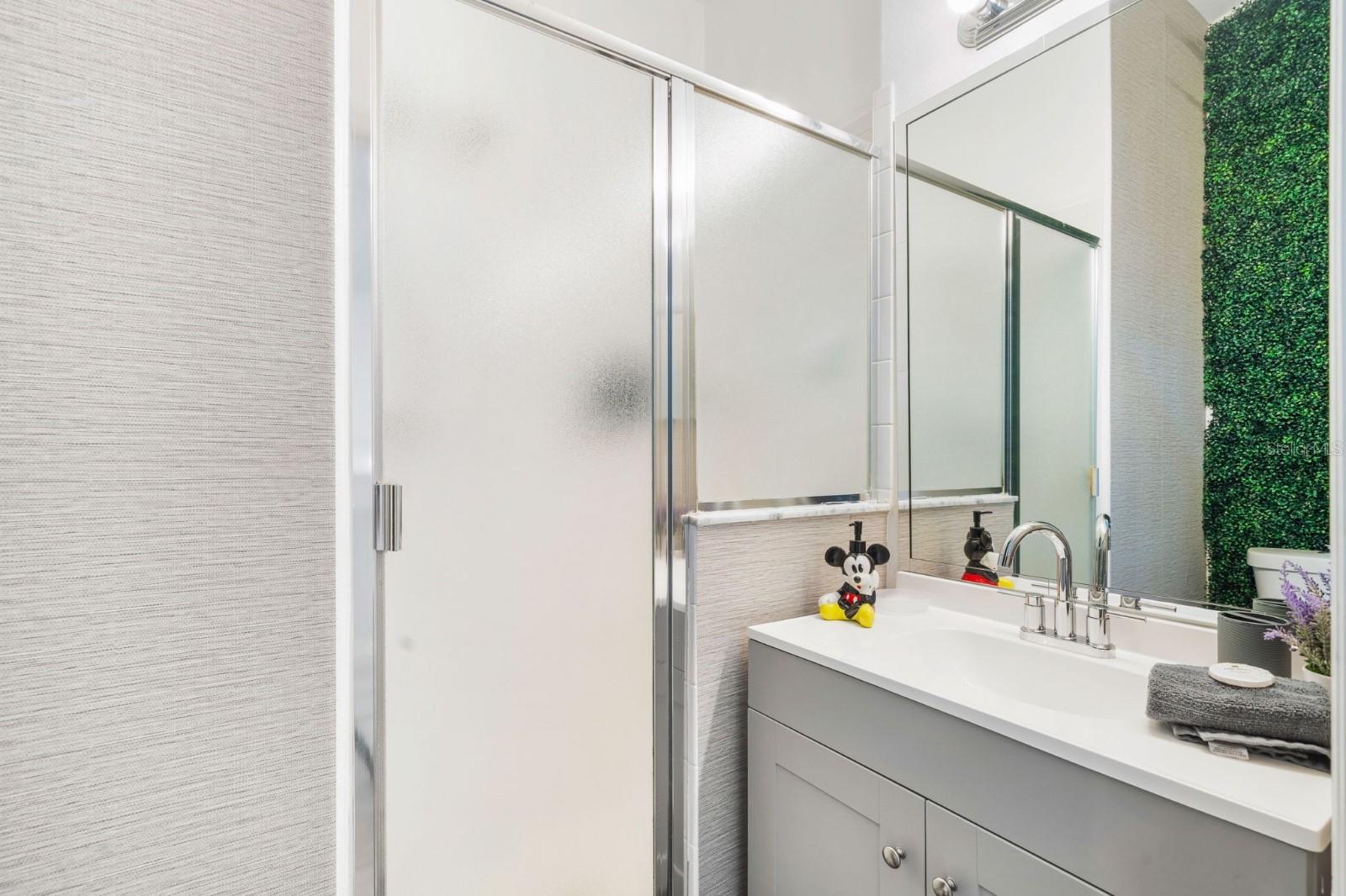 Image 48 of 53 For 137 Roma Way