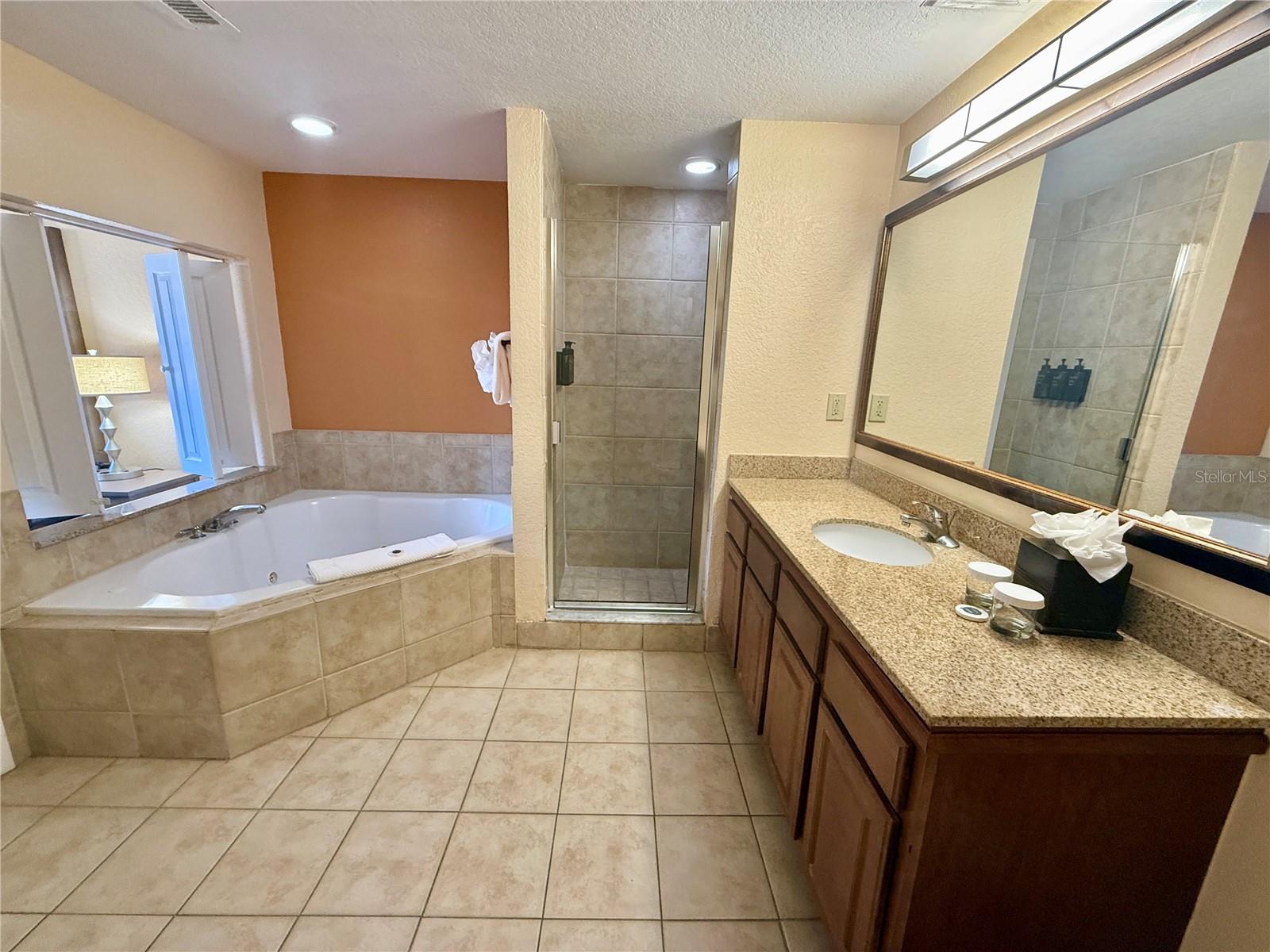 Image 25 of 68 For 12539 Floridays Resort Drive 107d