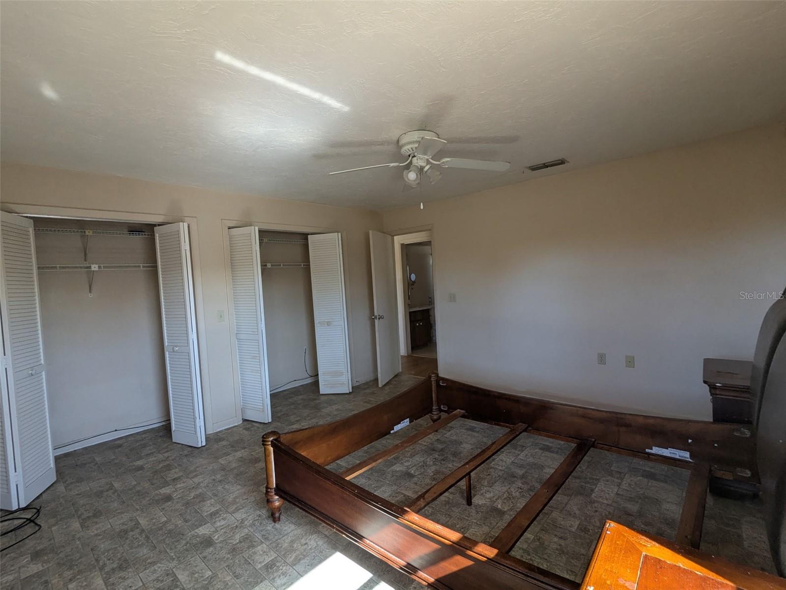 Image 8 of 15 For 515 Jefferson Street