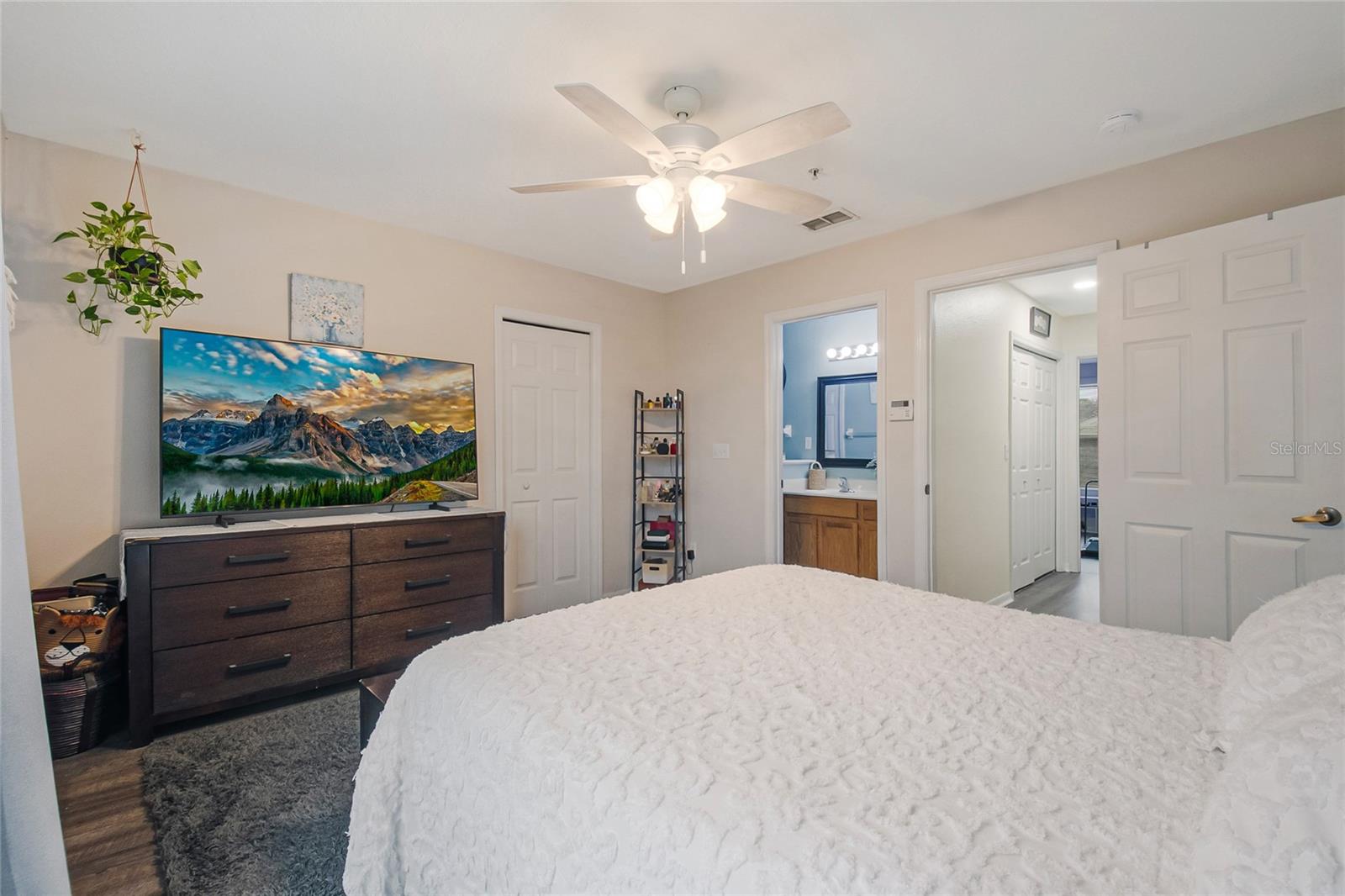 Image 26 of 47 For 480 Tradition Lane