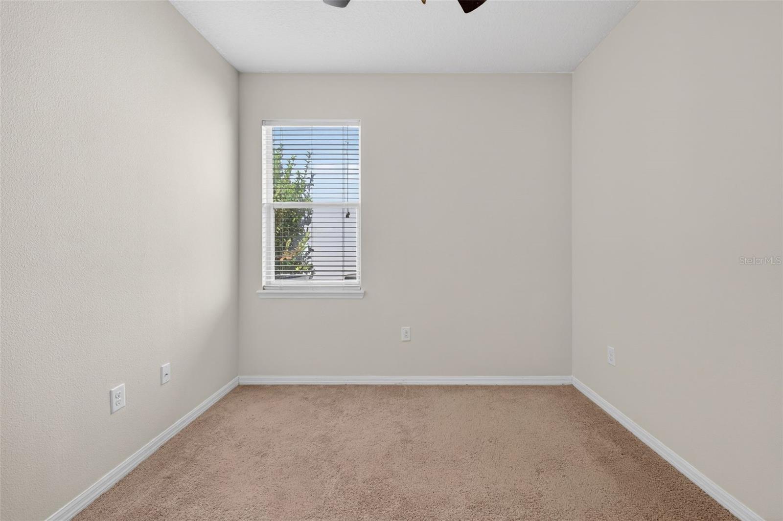 Image 19 of 34 For 3263 Olivera Way