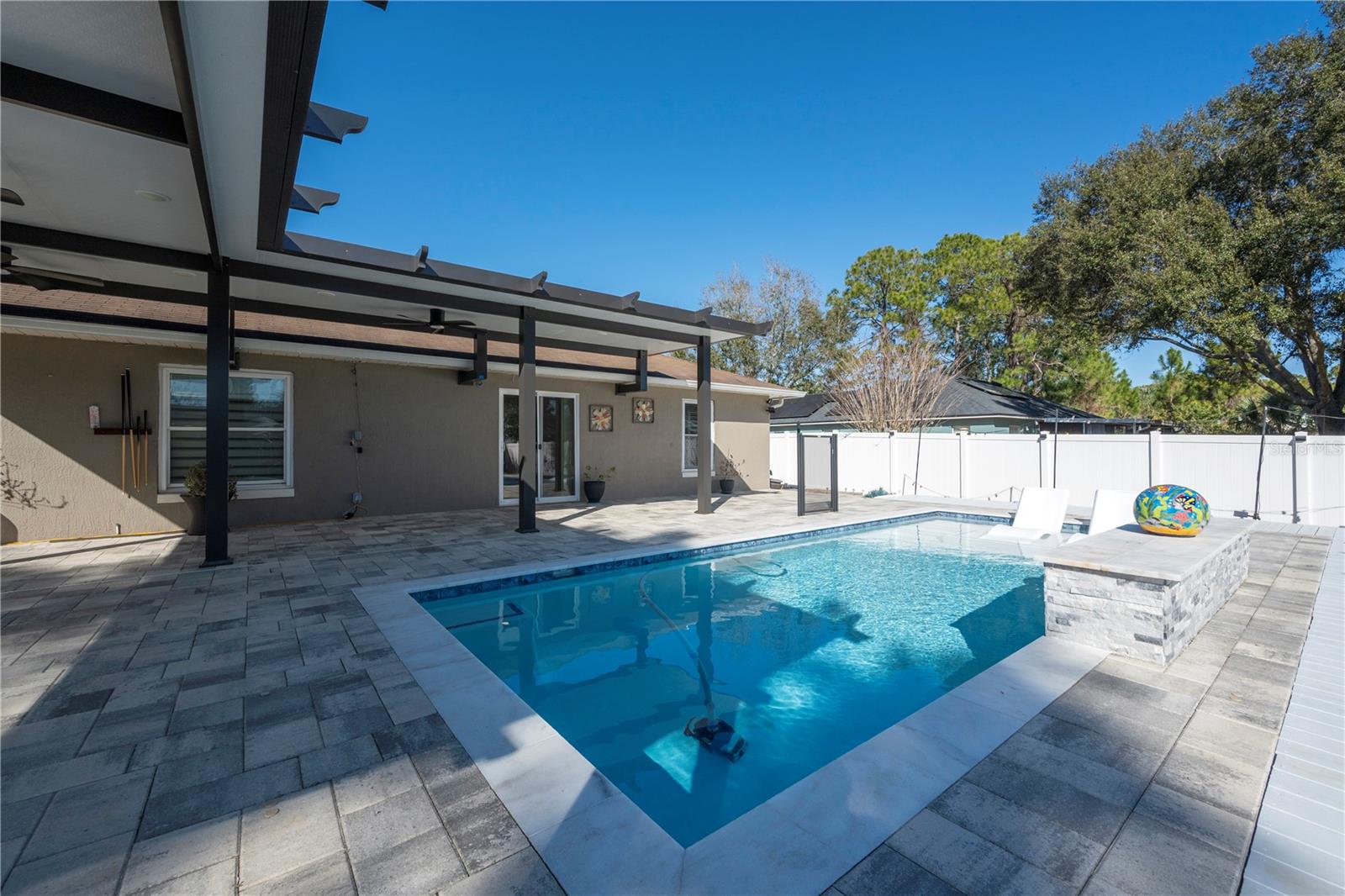 Image 12 of 19 For 2813 Abington Avenue