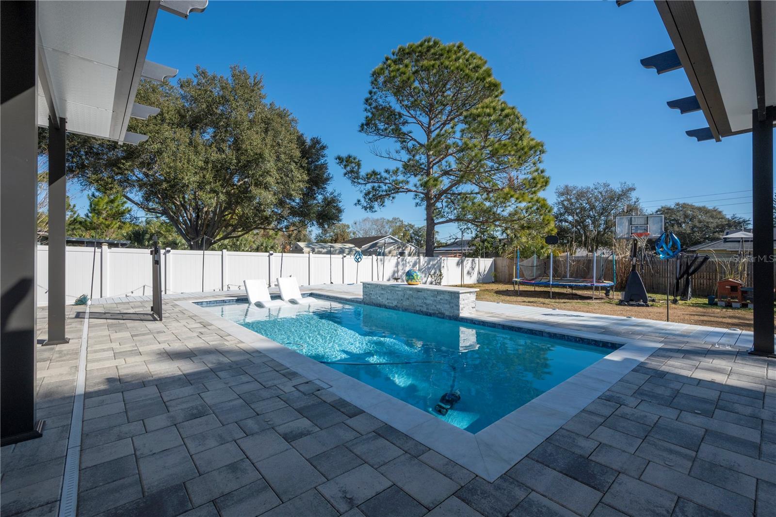 Image 2 of 19 For 2813 Abington Avenue