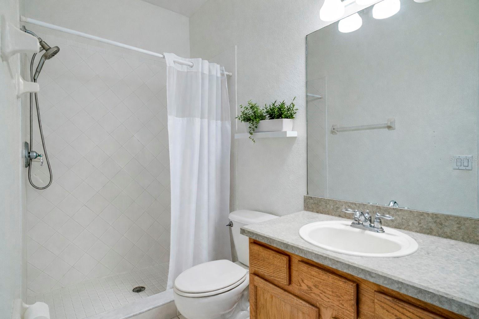 Image 14 of 21 For 216 Deepcove Road