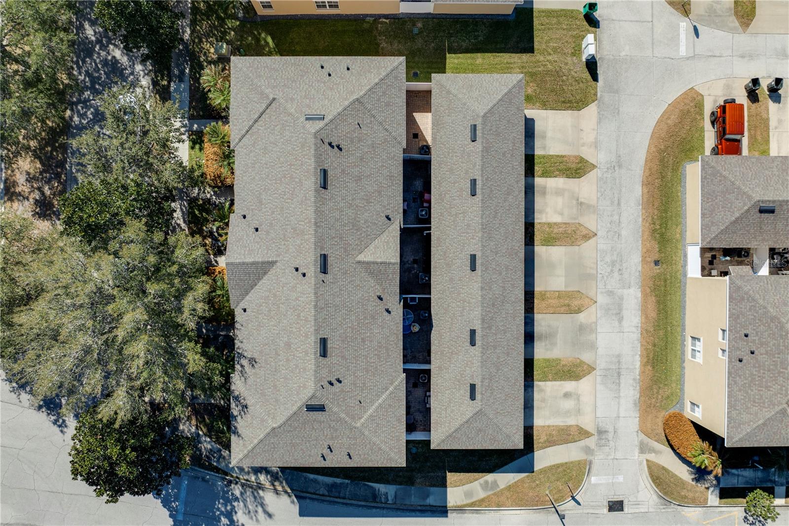 Image 17 of 21 For 216 Deepcove Road