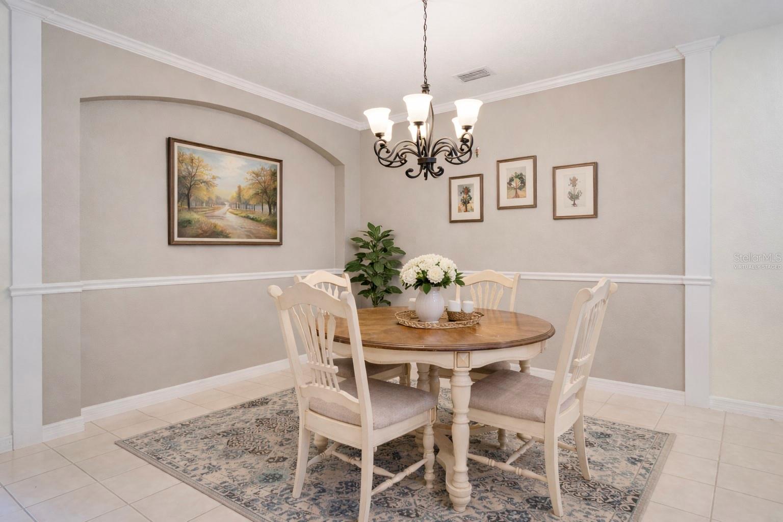 Image 4 of 21 For 216 Deepcove Road