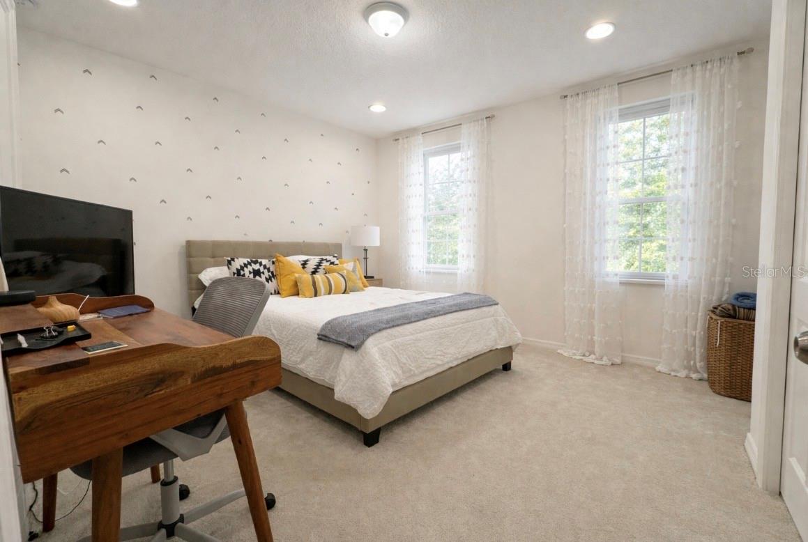 Image 24 of 31 For 8205 Bayliss Court