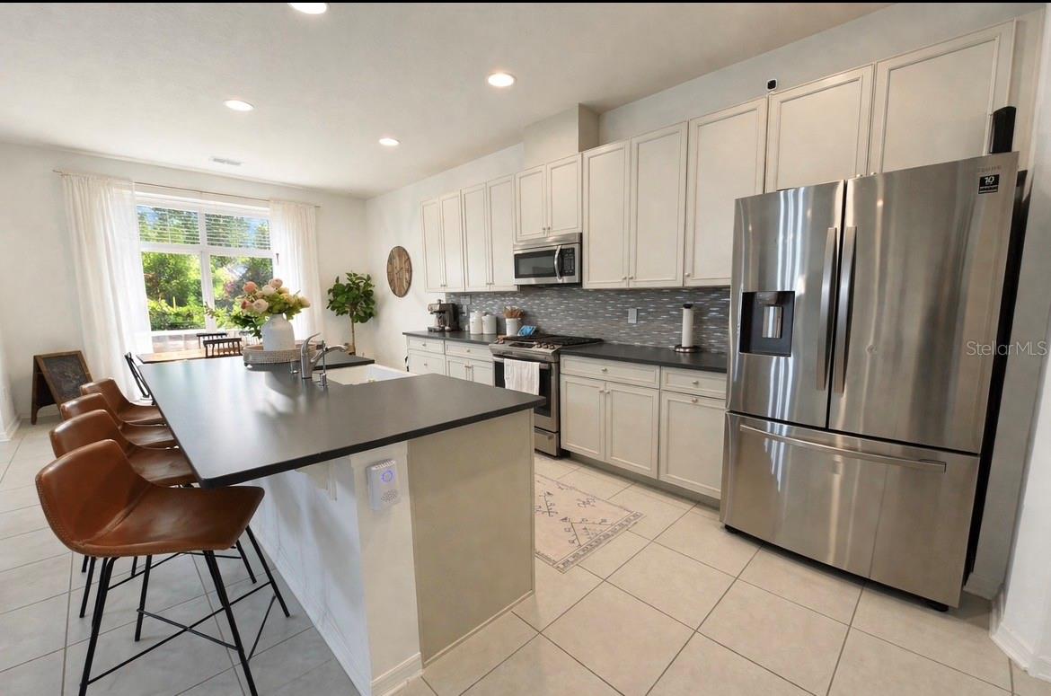 Image 7 of 31 For 8205 Bayliss Court