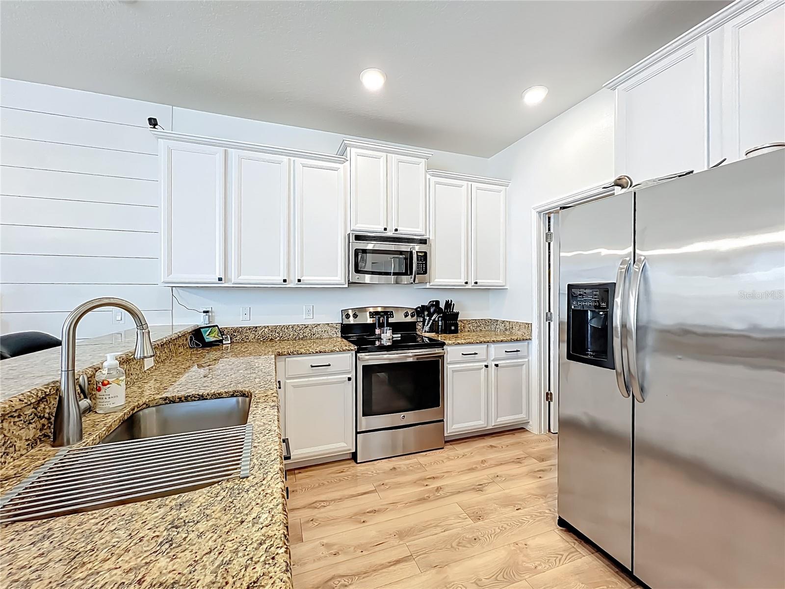 Image 12 of 35 For 3341 Rodrick Circle