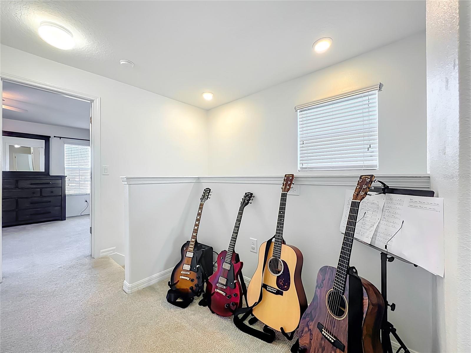 Image 16 of 35 For 3341 Rodrick Circle