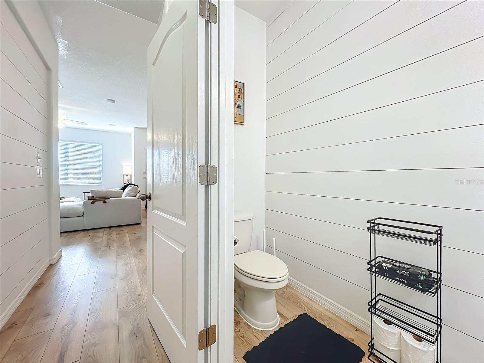 Image 32 of 35 For 3341 Rodrick Circle