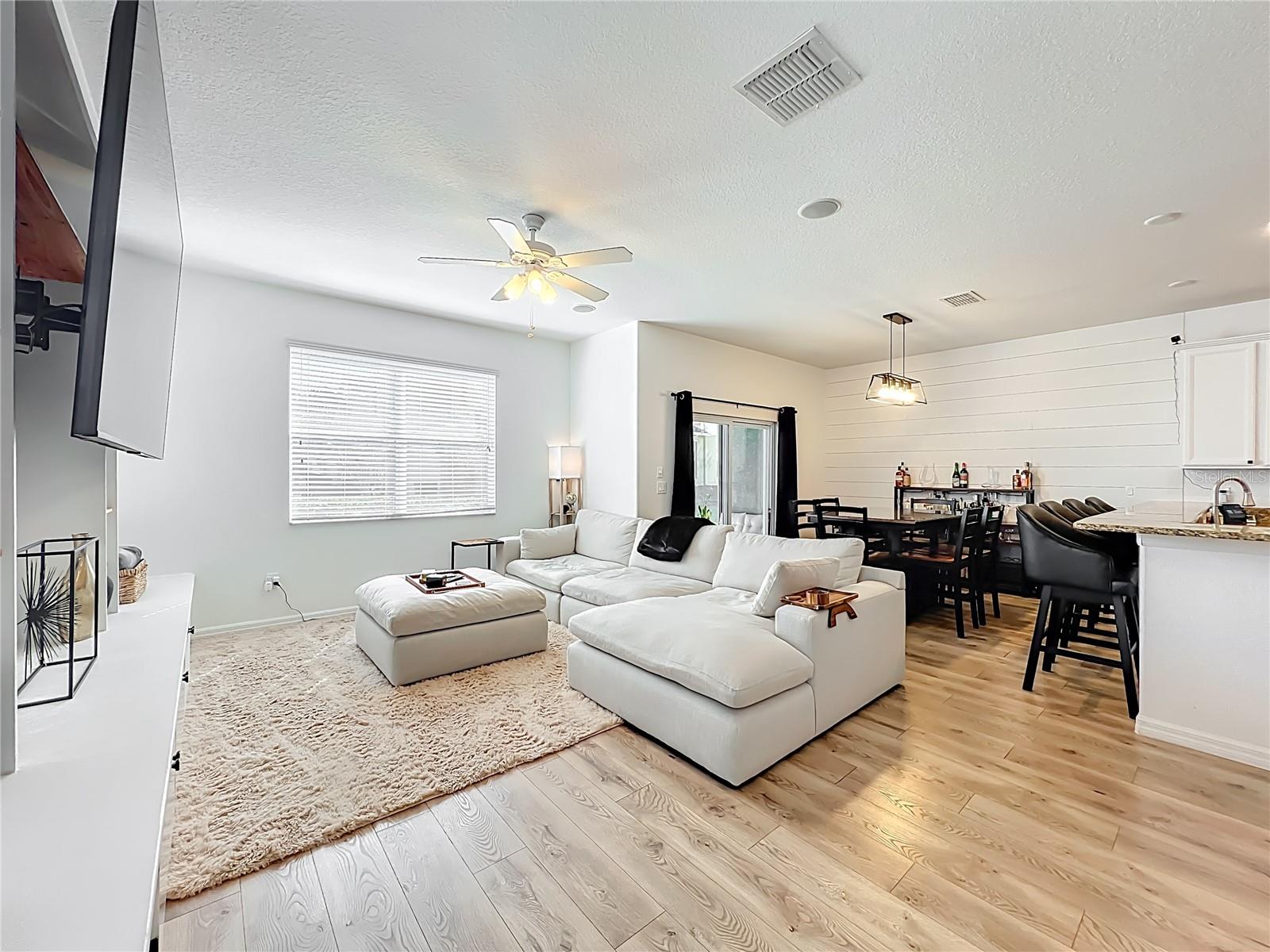 Image 8 of 35 For 3341 Rodrick Circle