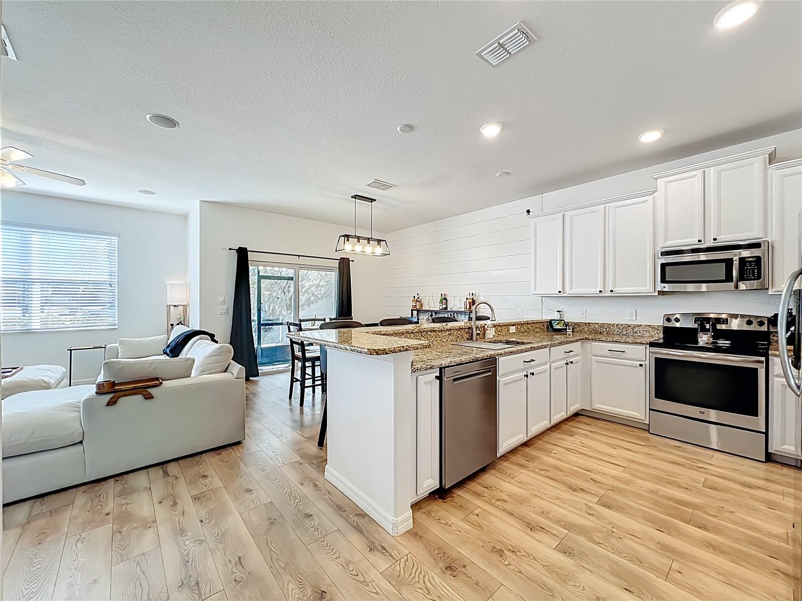 Image 9 of 35 For 3341 Rodrick Circle