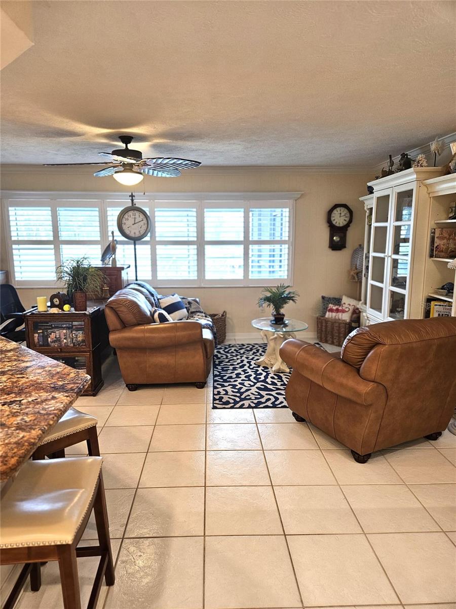 Image 21 of 62 For 1706 Lakeside Court