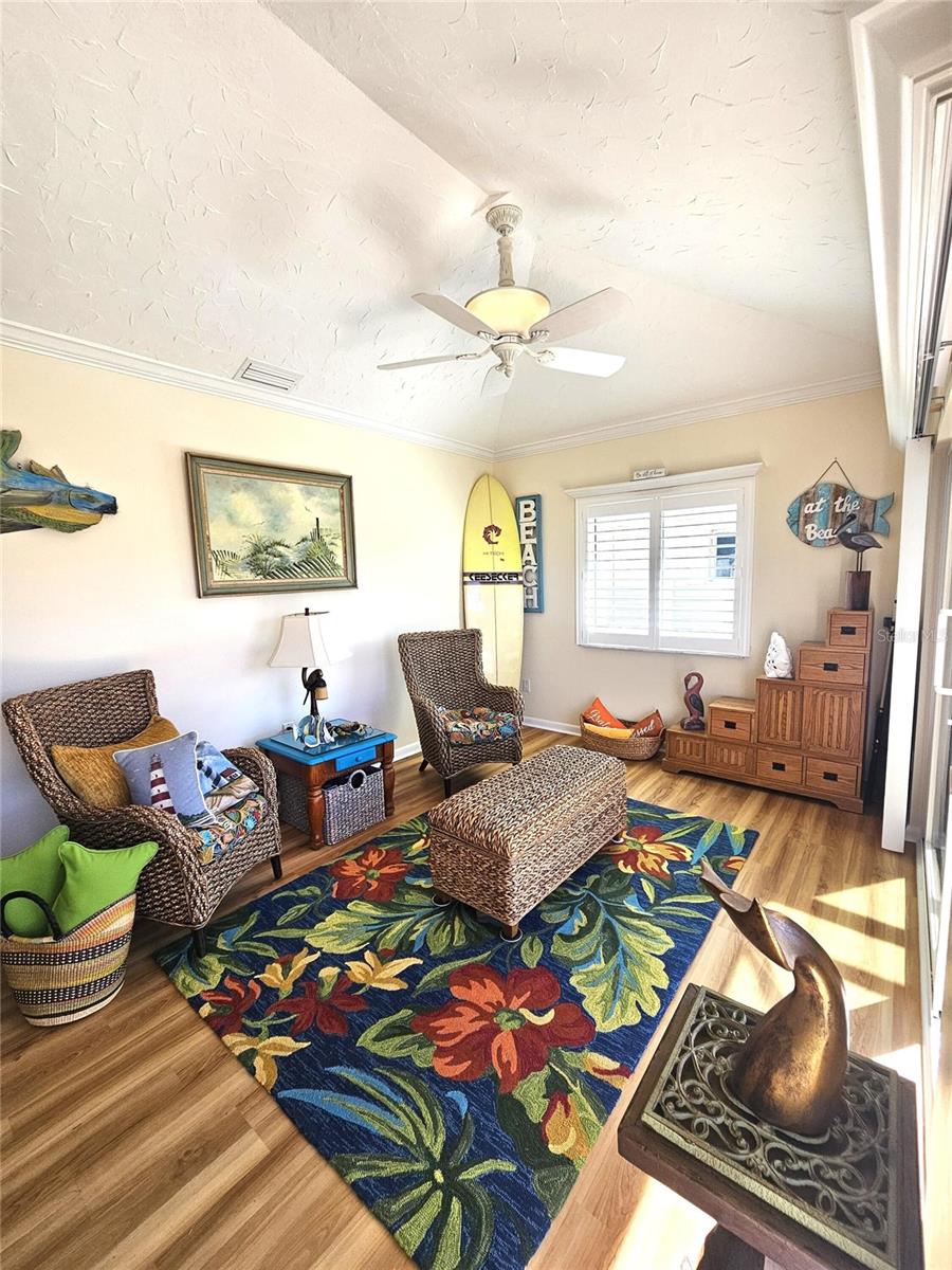 Image 27 of 62 For 1706 Lakeside Court