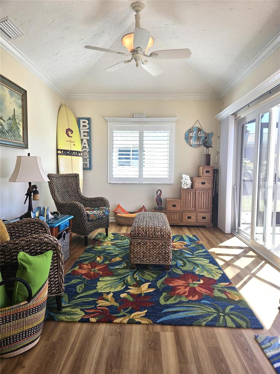 Image 28 of 62 For 1706 Lakeside Court